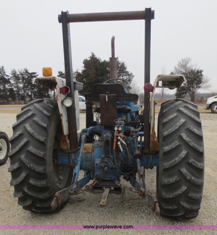 image for item F8166 Ford LA314C tractor