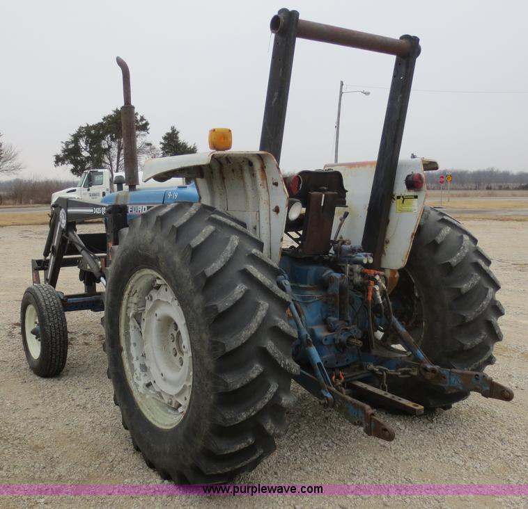 image for item F8166 Ford LA314C tractor