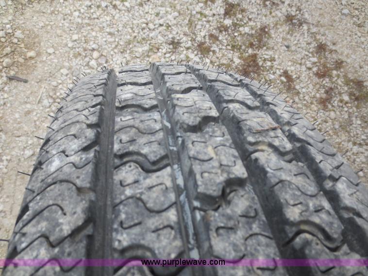 image for item F8166 Ford LA314C tractor