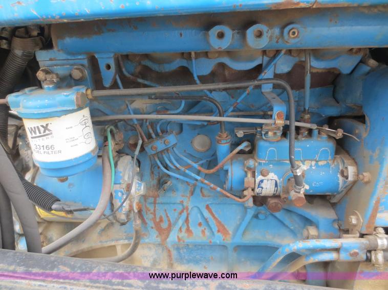 image for item F8166 Ford LA314C tractor