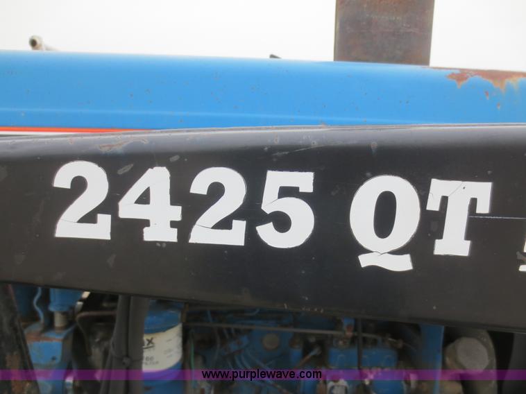 image for item F8166 Ford LA314C tractor