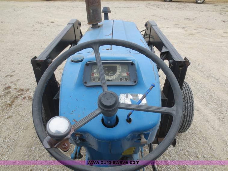 image for item F8166 Ford LA314C tractor