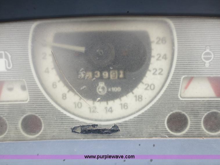 image for item F8166 Ford LA314C tractor