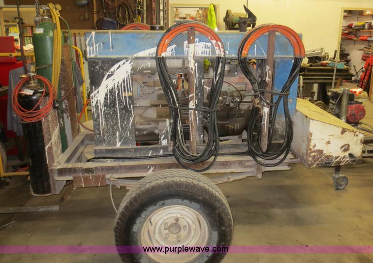 image for item F8169 Miller Big 20 DC arc welder/generator