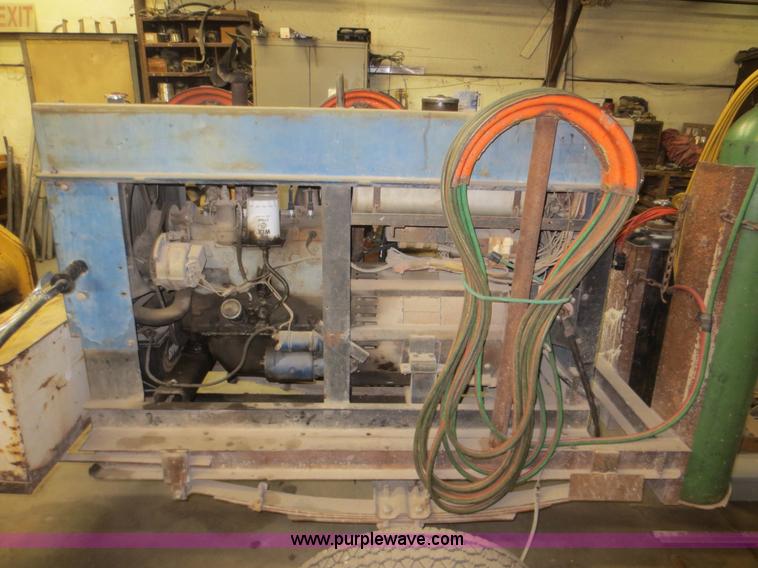 image for item F8169 Miller Big 20 DC arc welder/generator