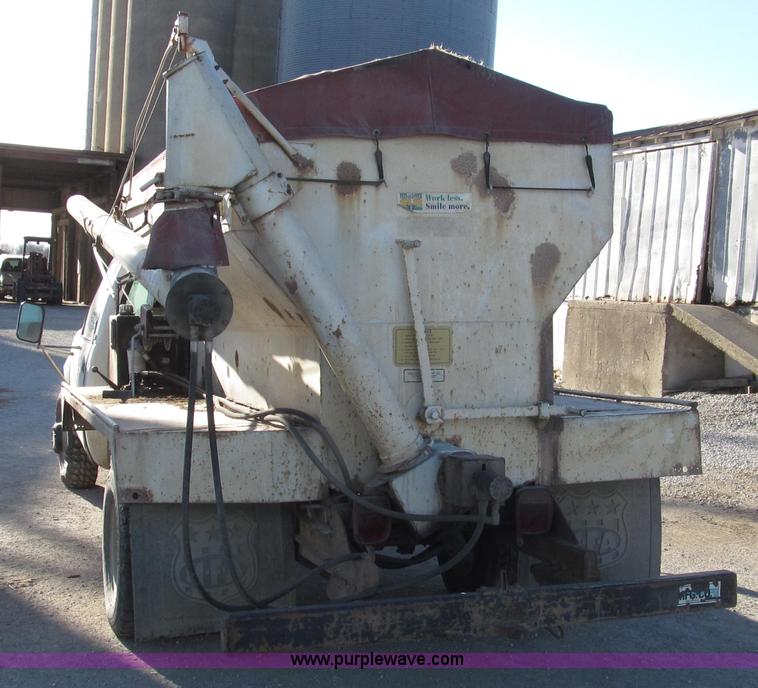 image for item G2227 1994 Chevrolet Cheyenne 3500 feed truck