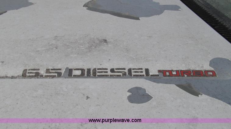 image for item G2227 1994 Chevrolet Cheyenne 3500 feed truck