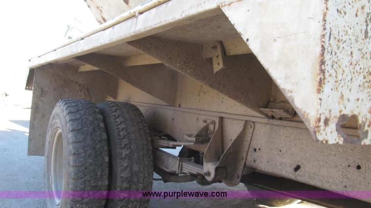 image for item G2227 1994 Chevrolet Cheyenne 3500 feed truck