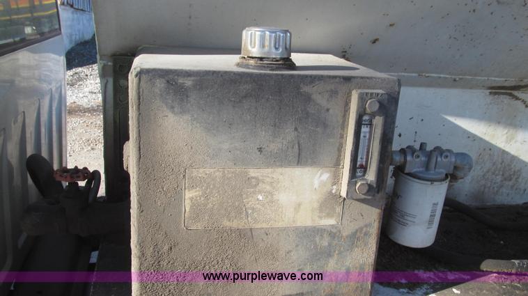 image for item G2227 1994 Chevrolet Cheyenne 3500 feed truck