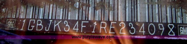 image for item G2227 1994 Chevrolet Cheyenne 3500 feed truck