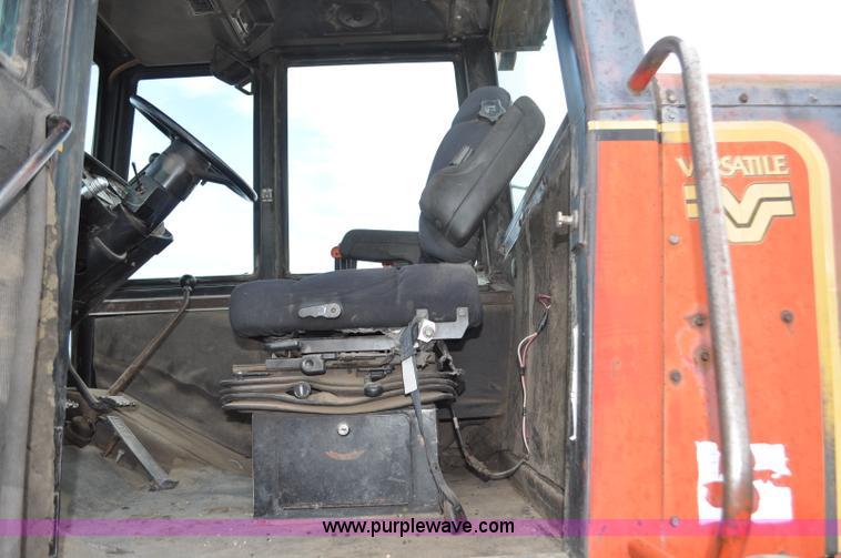 image for item G6372 1982 Versatile 835 4WD tractor