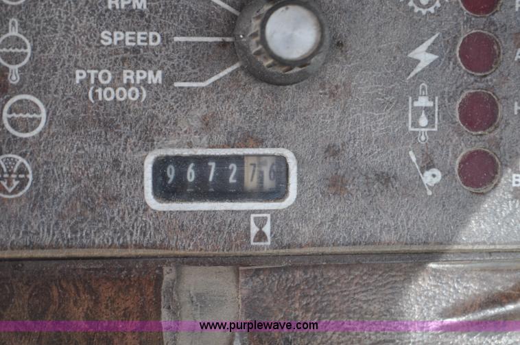 image for item G6372 1982 Versatile 835 4WD tractor