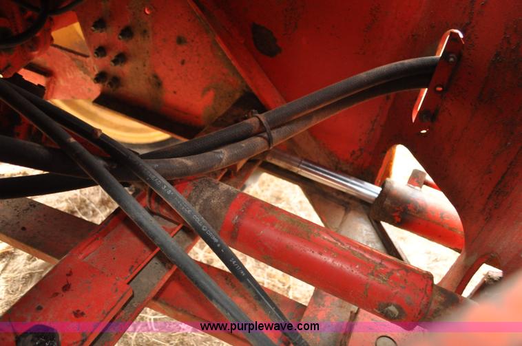 image for item G6372 1982 Versatile 835 4WD tractor