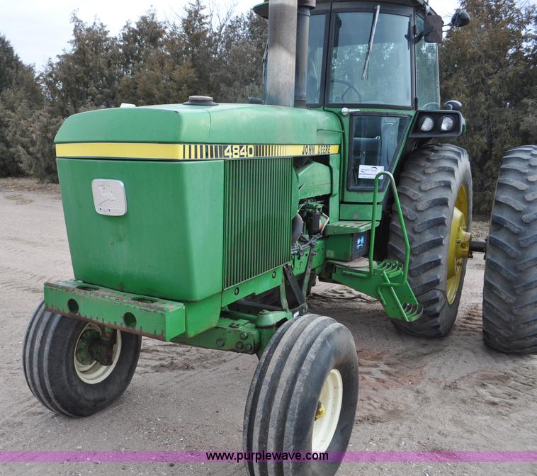 image for item G6379 1982 John Deere 4840 tractor
