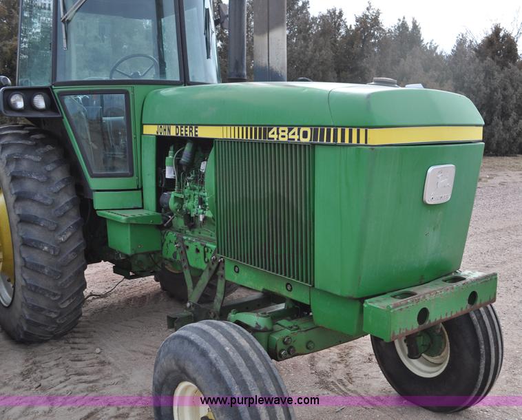 image for item G6379 1982 John Deere 4840 tractor