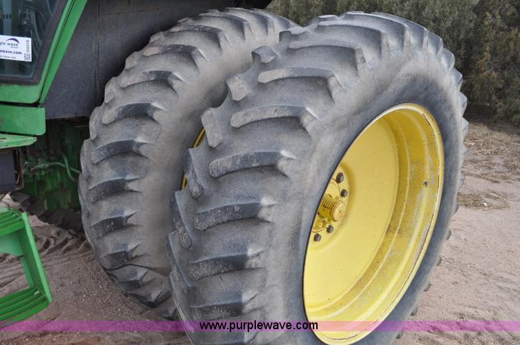 image for item G6379 1982 John Deere 4840 tractor