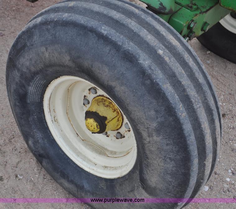 image for item G6379 1982 John Deere 4840 tractor