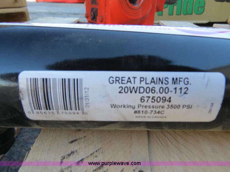 image for item G9533 Great Plains hydraulic cylinder