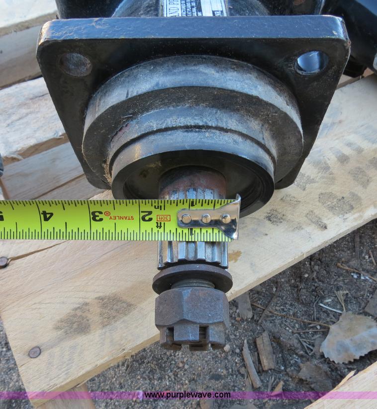 image for item G9536 Land Pride rotary cutter spindle gearbox