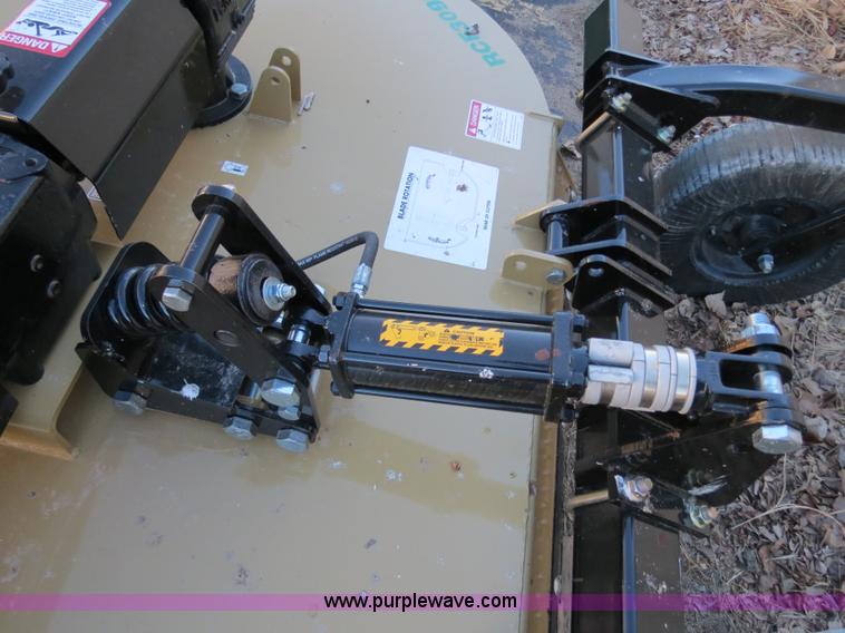 image for item G9538 Land Pride RCF3096 rotary mower