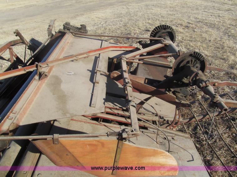 image for item G9580 McCormick-Deering International grain binder