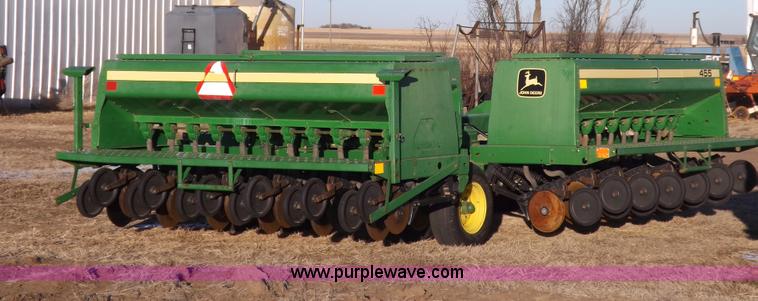 image for item I9185 John Deere 455 grain drill