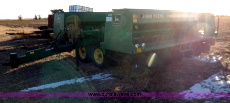 image for item I9185 John Deere 455 grain drill
