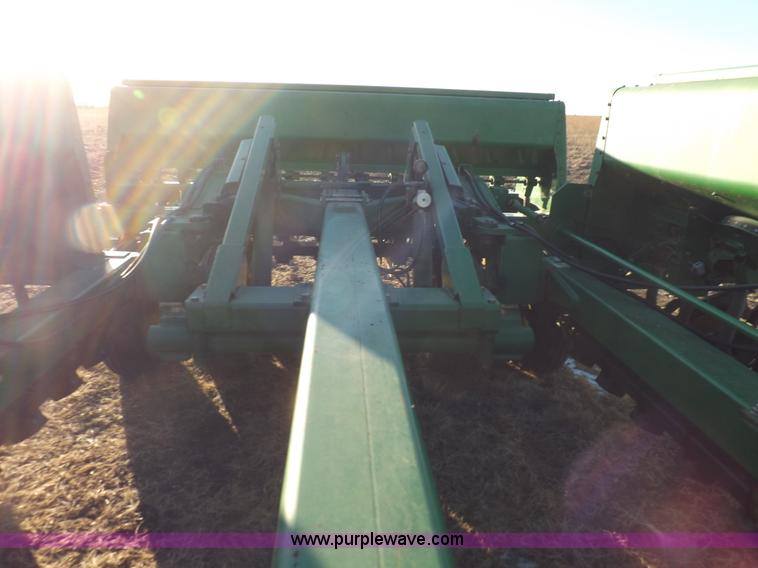 image for item I9185 John Deere 455 grain drill