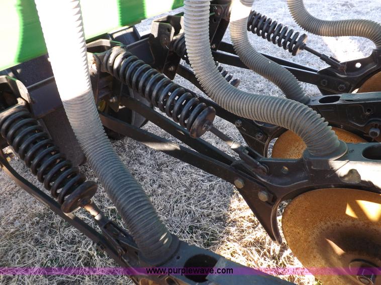 image for item I9185 John Deere 455 grain drill