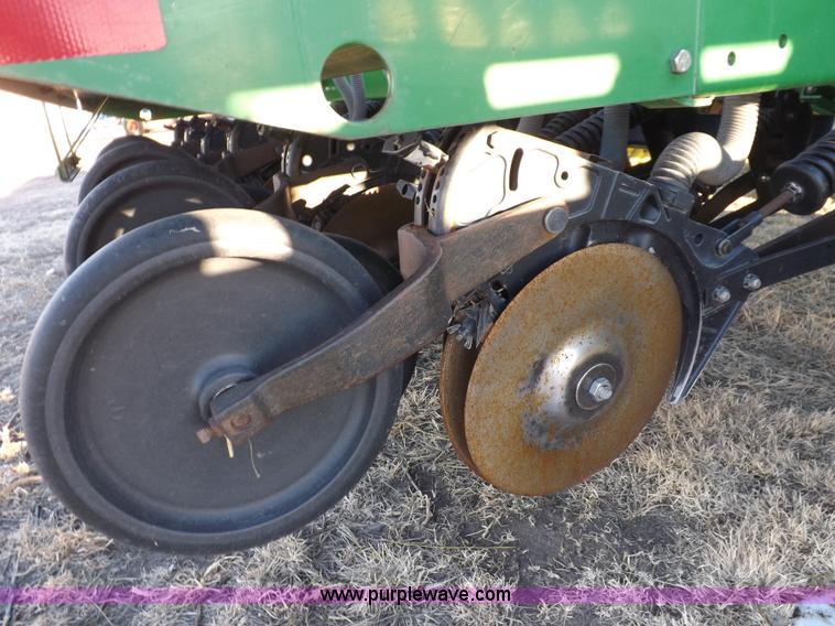 image for item I9185 John Deere 455 grain drill