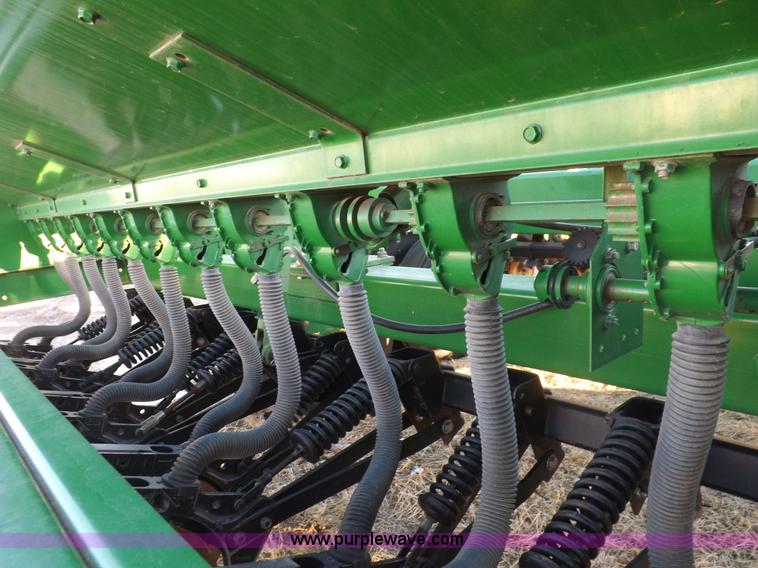 image for item I9185 John Deere 455 grain drill