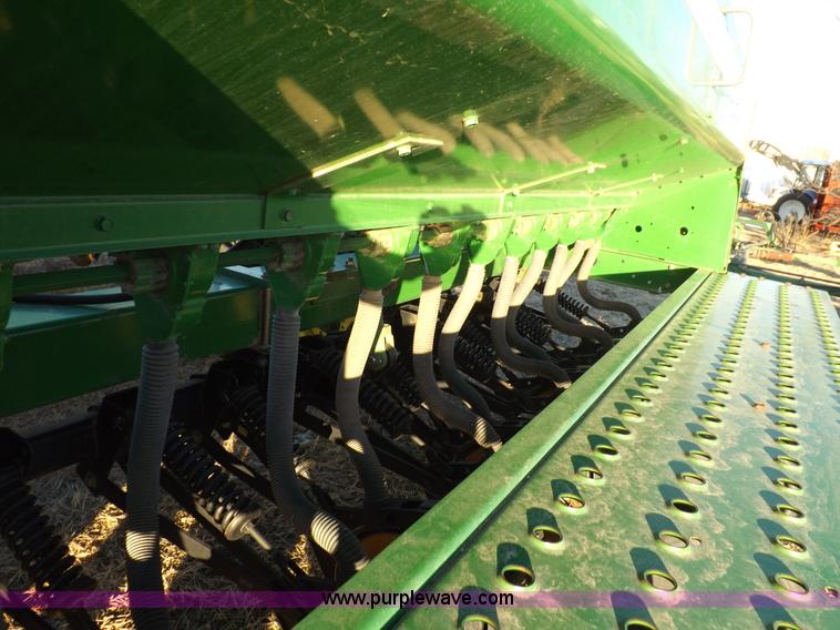 image for item I9185 John Deere 455 grain drill