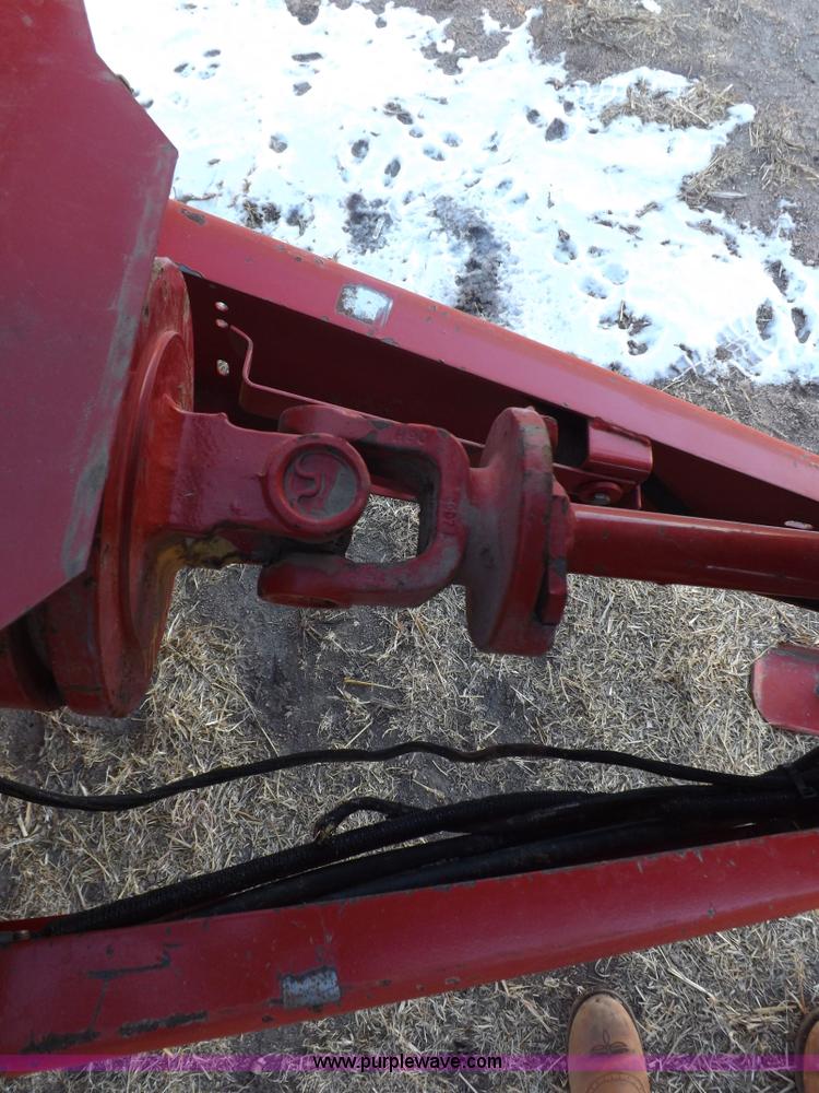 image for item I9188 New Holland 664 baler