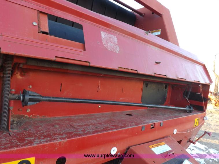 image for item I9188 New Holland 664 baler