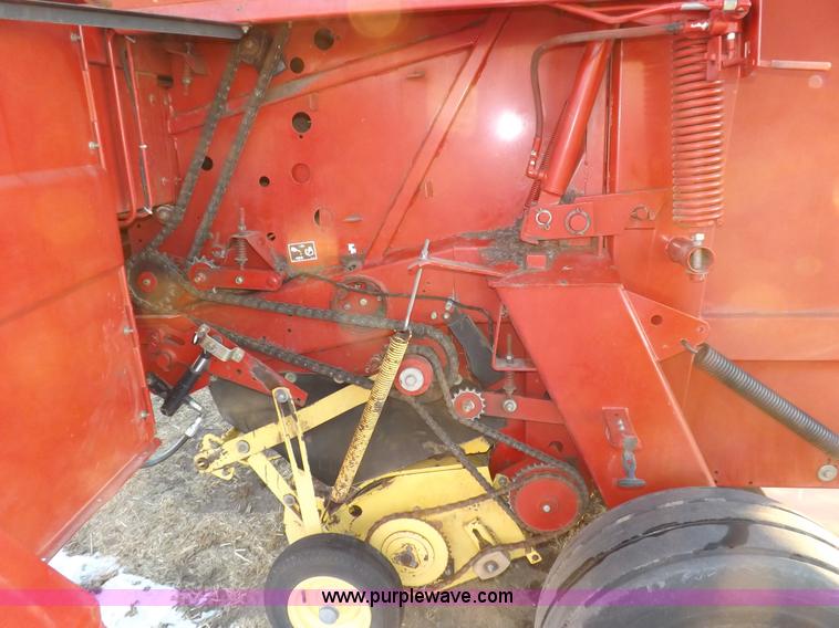 image for item I9188 New Holland 664 baler