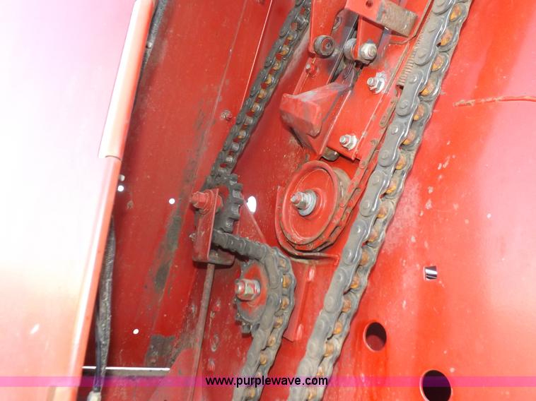 image for item I9188 New Holland 664 baler