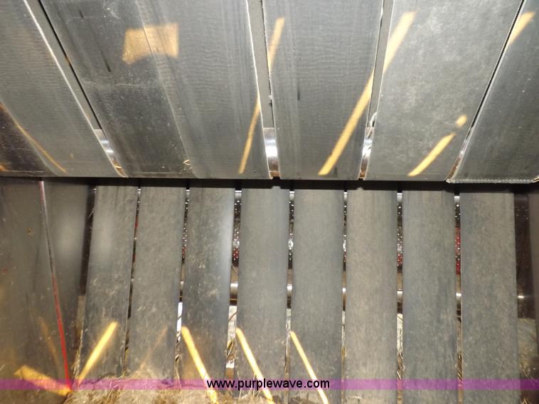 image for item I9188 New Holland 664 baler