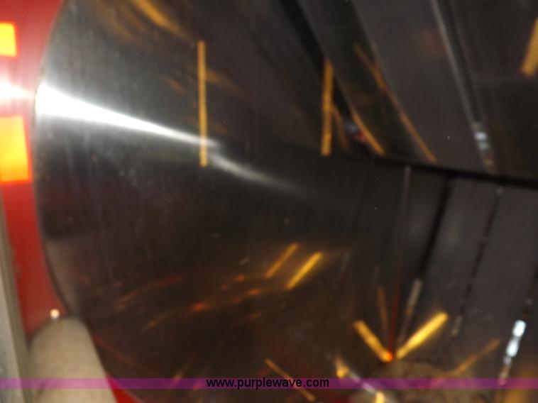 image for item I9188 New Holland 664 baler