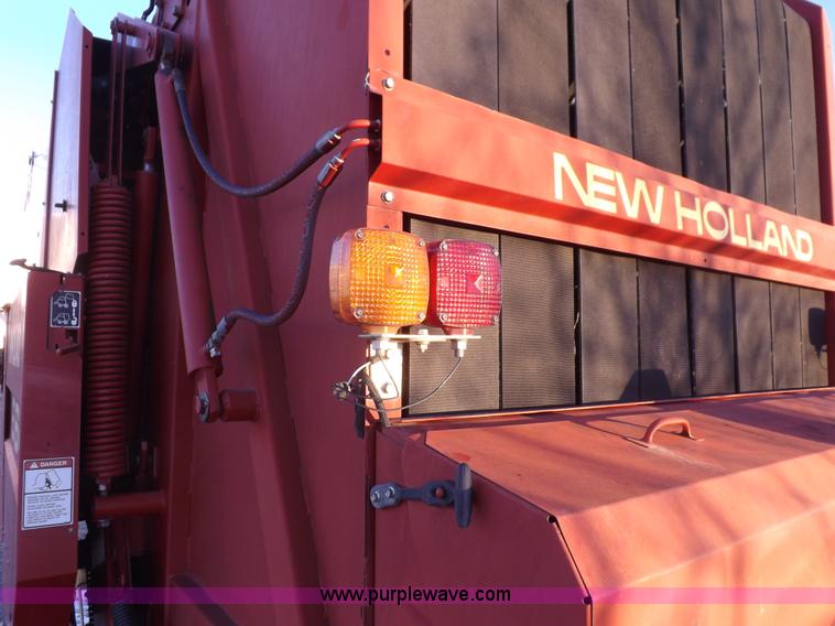 image for item I9188 New Holland 664 baler