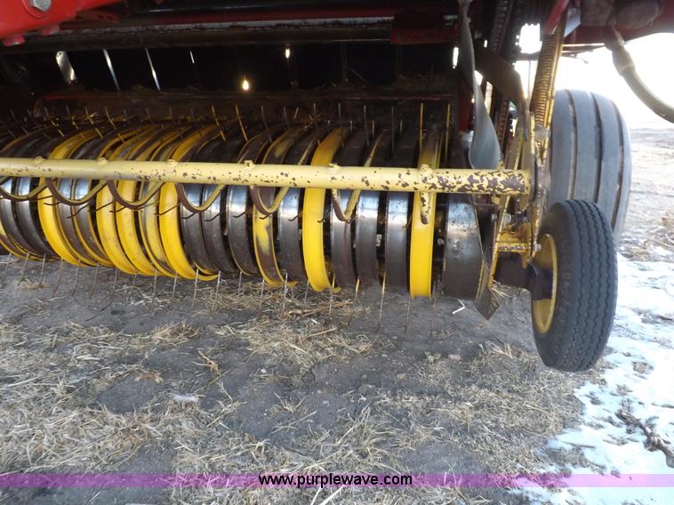 image for item I9188 New Holland 664 baler