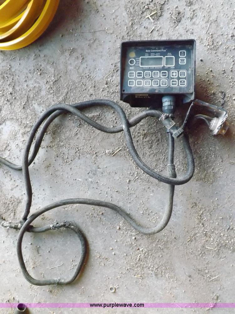 image for item I9188 New Holland 664 baler