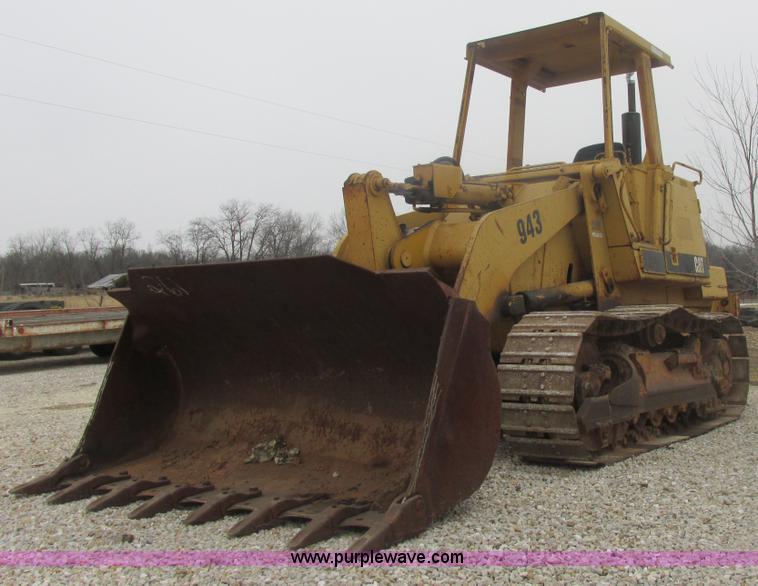 image for item AB9282 1985 Caterpillar 943 LGP track loader