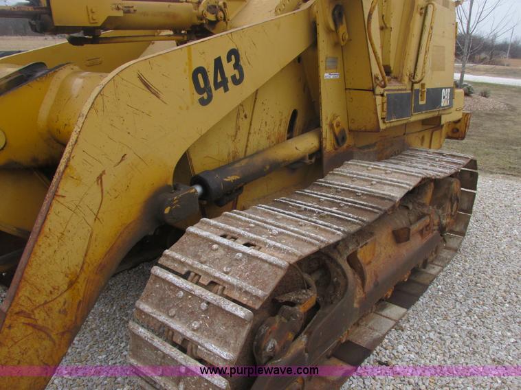 image for item AB9282 1985 Caterpillar 943 LGP track loader