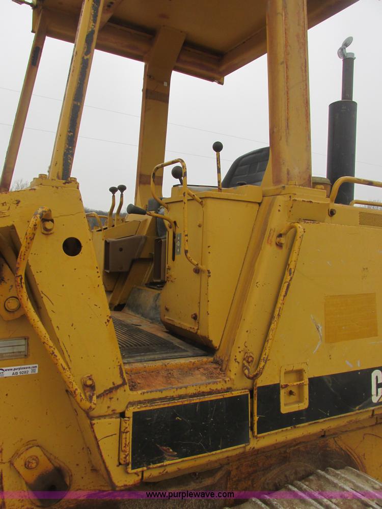 image for item AB9282 1985 Caterpillar 943 LGP track loader