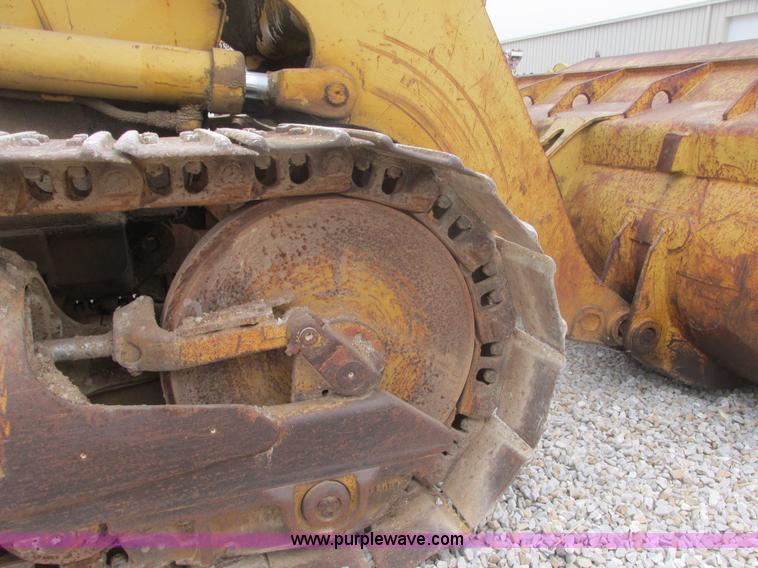 image for item AB9282 1985 Caterpillar 943 LGP track loader