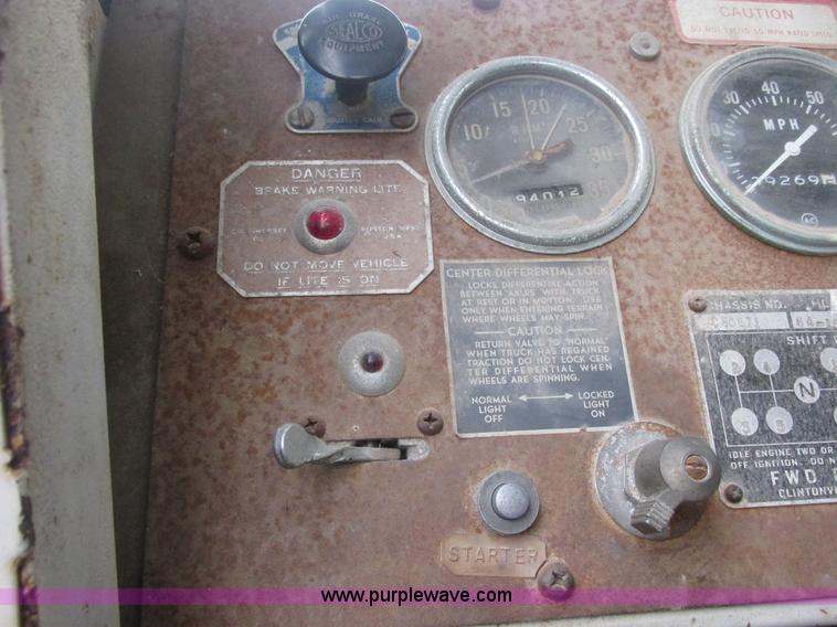 image for item AB9288 1972 Grove FWD crane truck