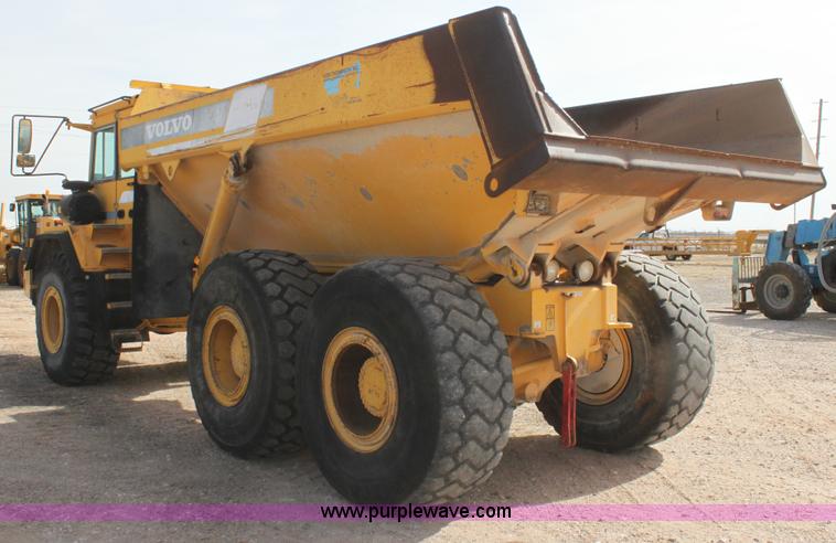 image for item AE9043 1999 Volvo A30C articulated haul truck