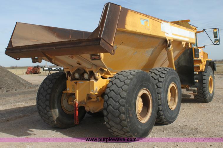 image for item AE9043 1999 Volvo A30C articulated haul truck