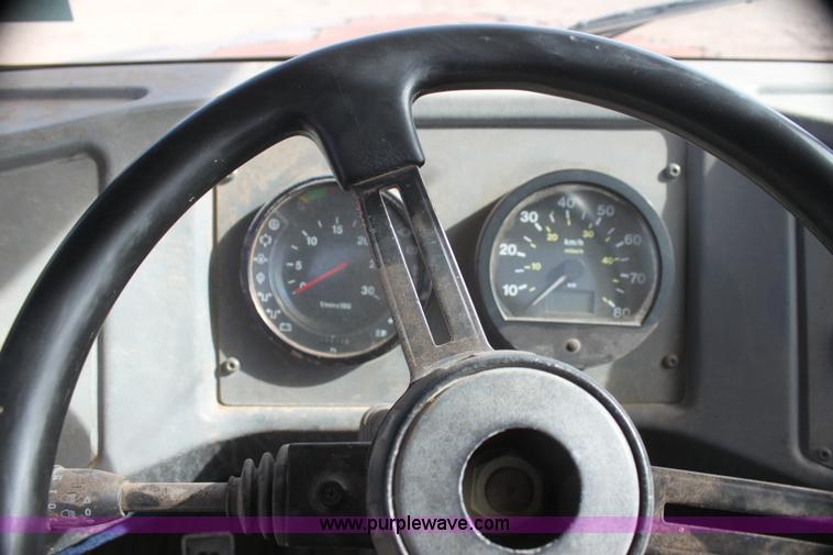 image for item AE9043 1999 Volvo A30C articulated haul truck