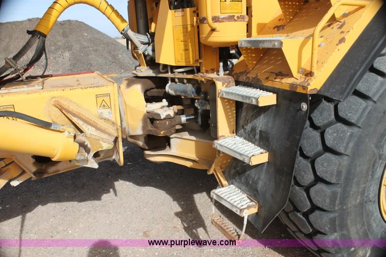 image for item AE9043 1999 Volvo A30C articulated haul truck